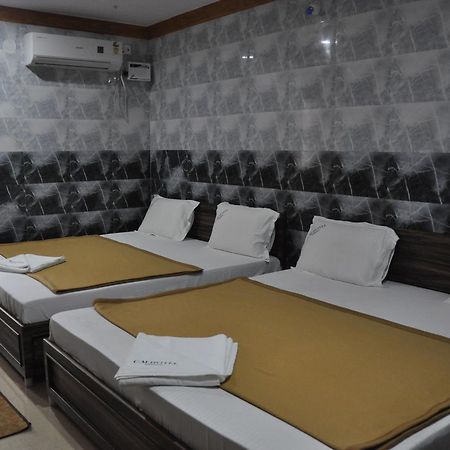 C.M. Hotel Pennagaram Kültér fotó
