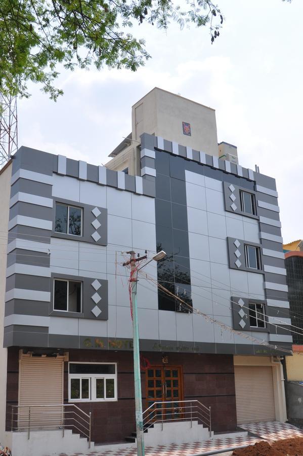 C.M. Hotel Pennagaram Kültér fotó